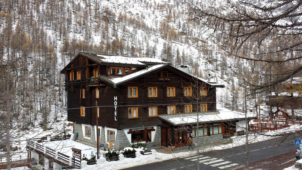 Chalet Valdotain Hotel Breuil-Cervinia Exterior foto